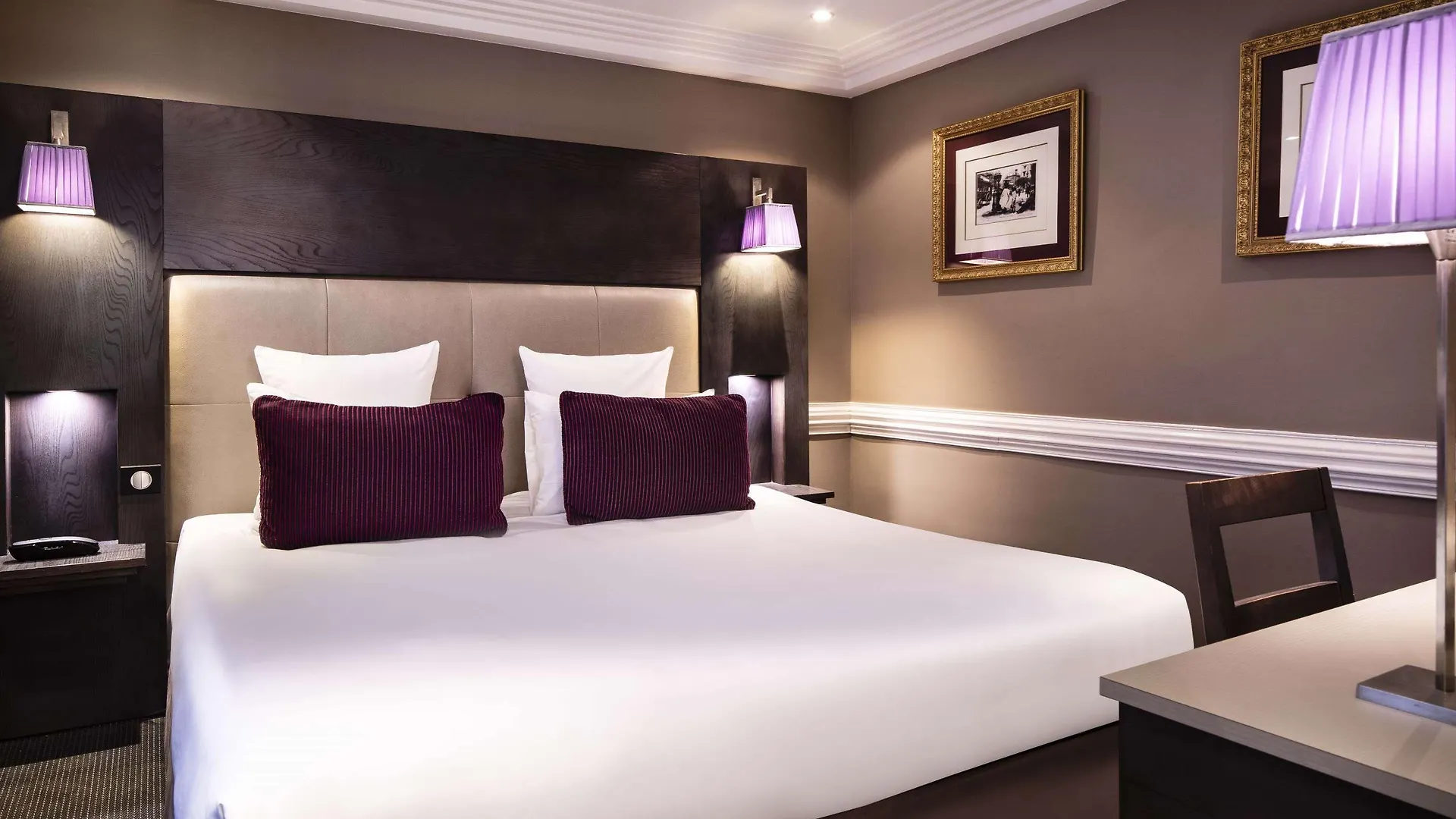 Elysees 3* Paris