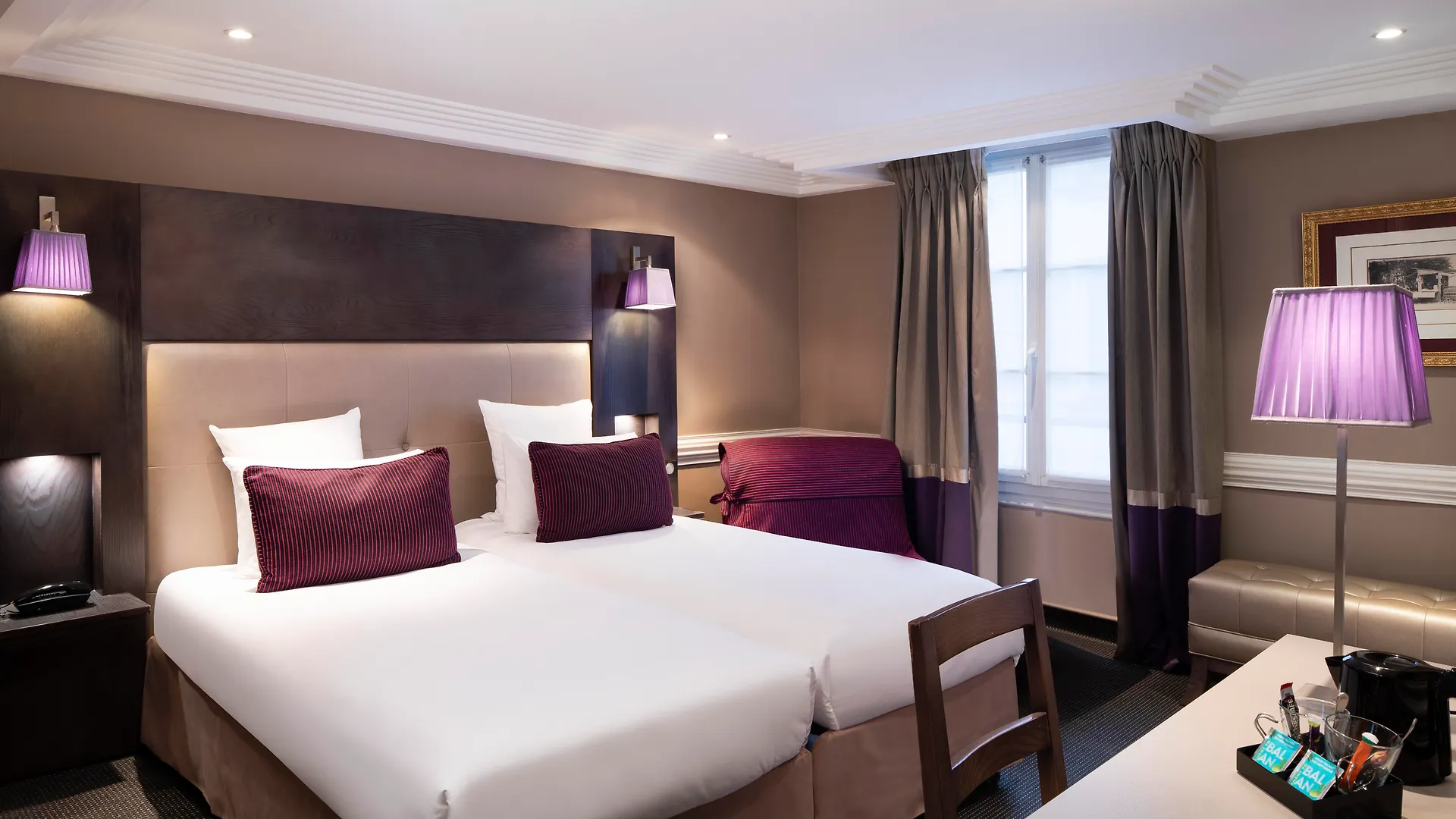Elysees Hotel
