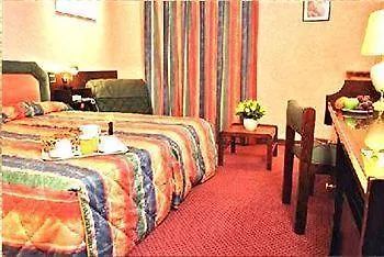 Elysées Hotel 3*
